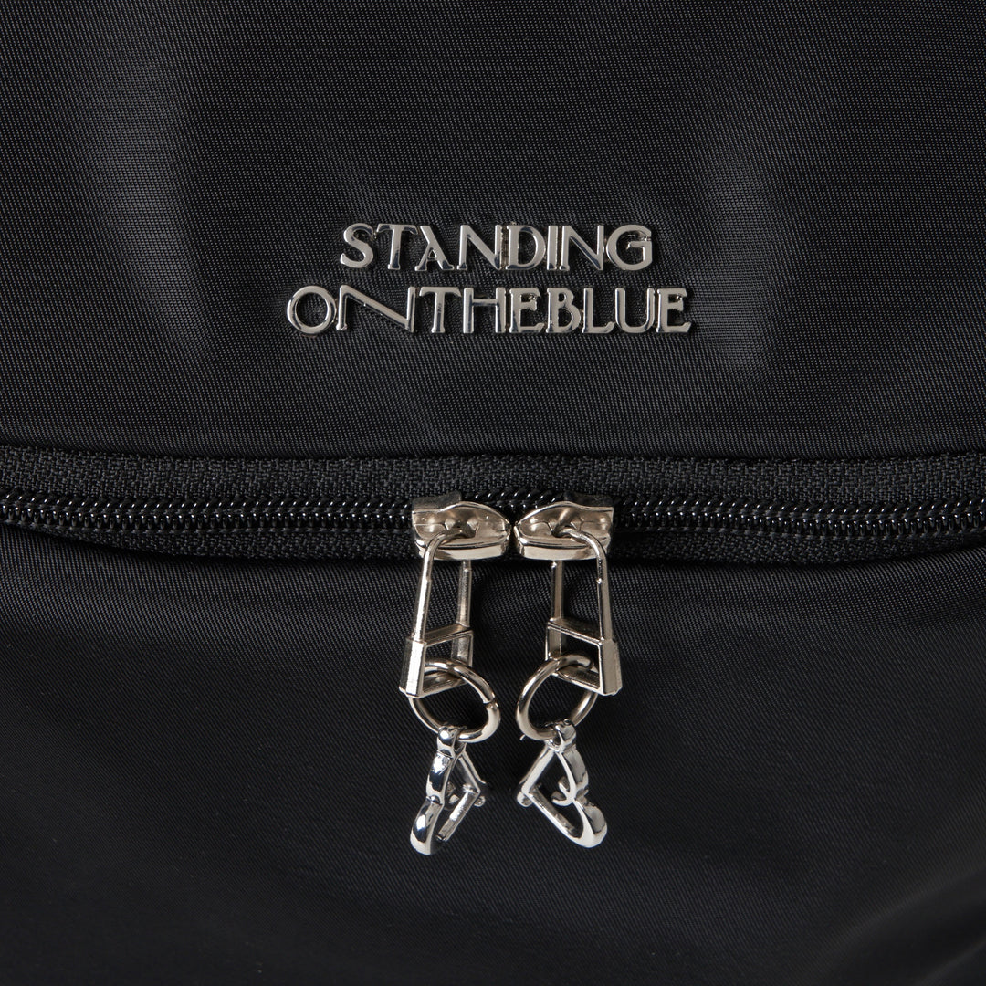Ultimate Backpack – STANDING ON THE BLUE