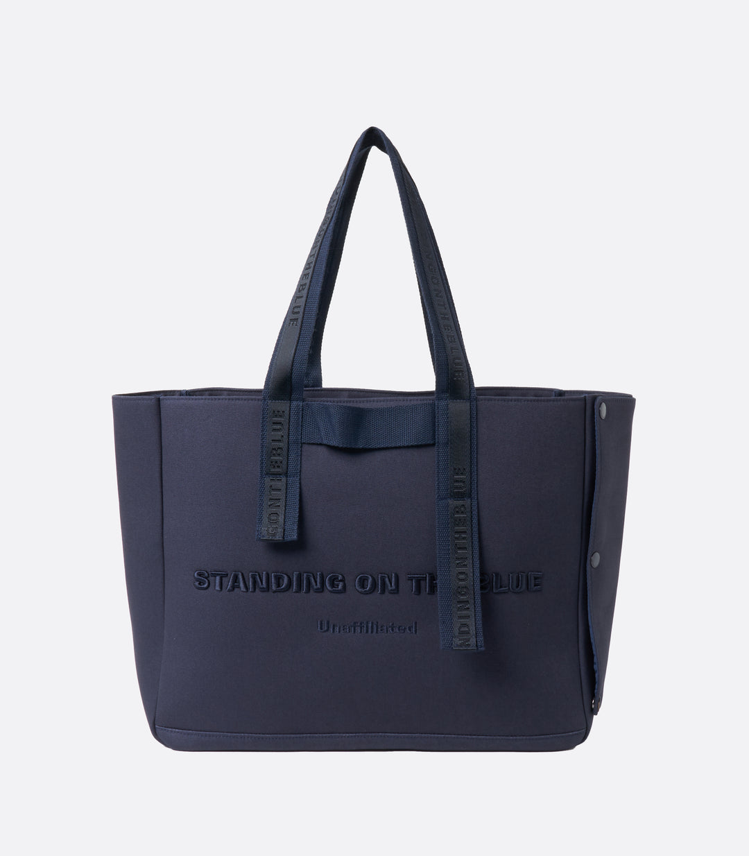 Ultimate Tote – STANDING ON THE BLUE